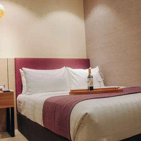 Goldberry Suites And Hotel Cebu