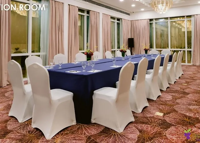 Hotel Goldberry And