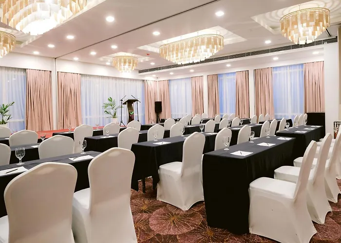 Hotel Goldberry And Cebu