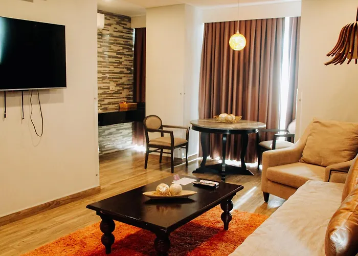 Goldberry And 3* Cebu