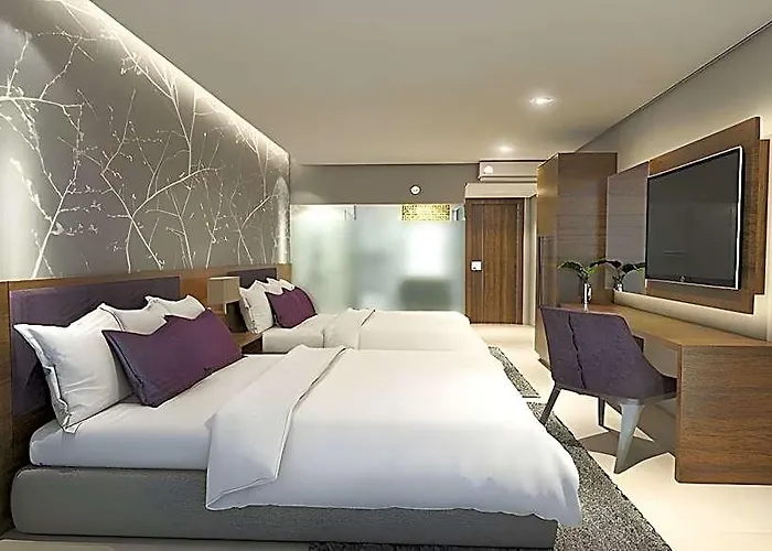 Hotel Goldberry And 3*