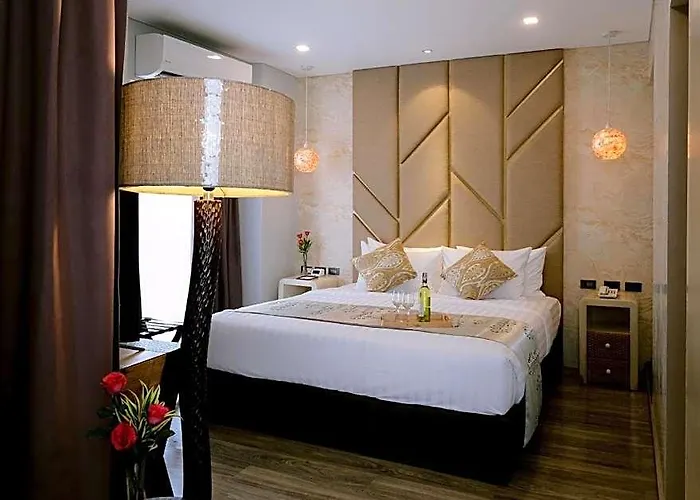 Hotel Goldberry And